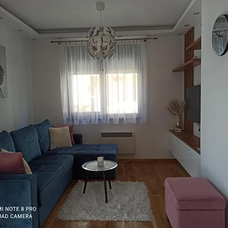 Avala21 Titova Apartment