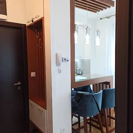 Avala21 Titova Apartament *