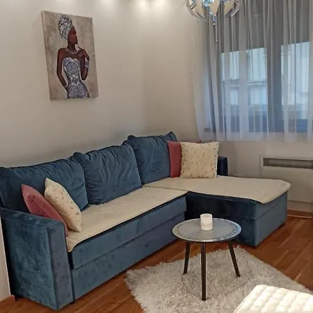 Avala21 Titova Apartment
