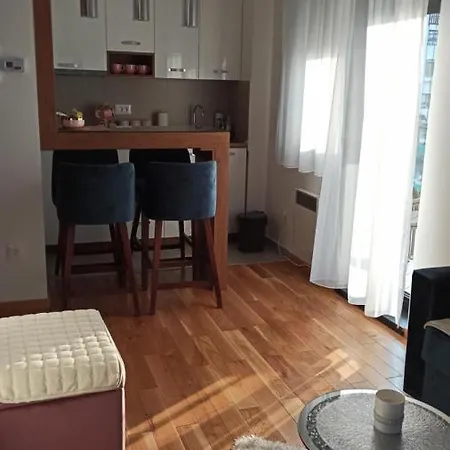 Apartment Avala21 Titova